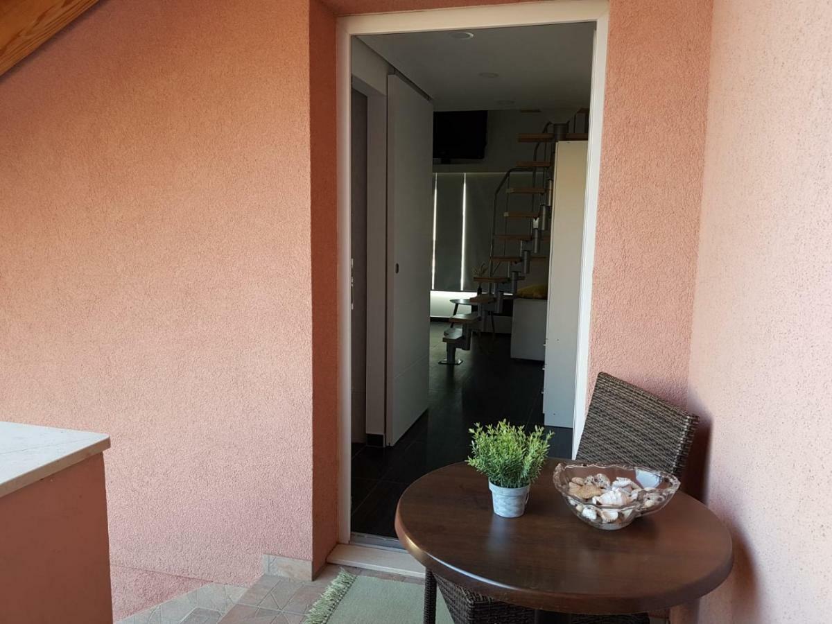 Apartman Elana Шибеник Екстер'єр фото